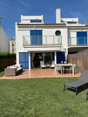 Casa acceso a la playa